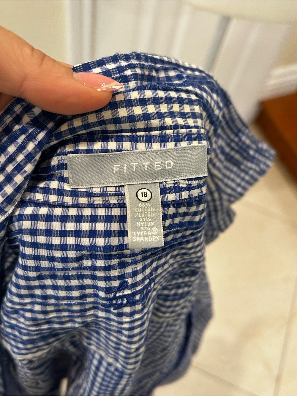 Foxcroft blue white Gingham Button Front Lightweight Classic Preppy Top - Picture 6 of 7